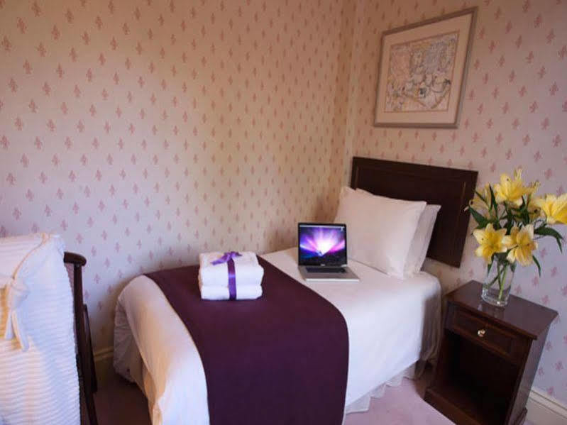 קובנטרי The Jacobean Hotel מראה חיצוני תמונה